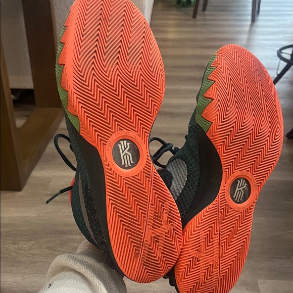 Men’s Nike Kyrie 1 Flytrap Emerald Green Size US 12 - Picture 9 of 9